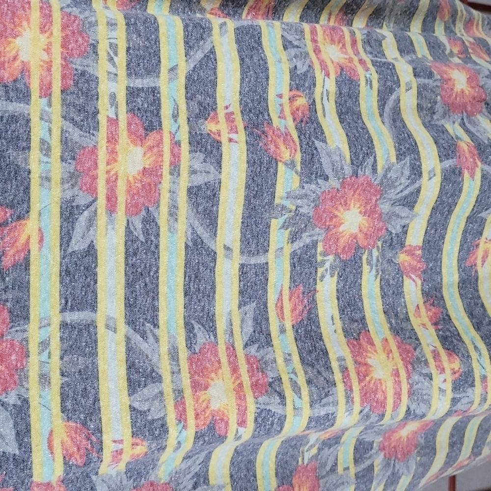 NWOT LuLaRoe Irma Tunic size 2XL - Picture 3 of 5
